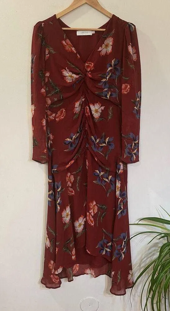 ASTR The Label Floral Ruched Front Hilow Floral Dress sz XL - Image 2