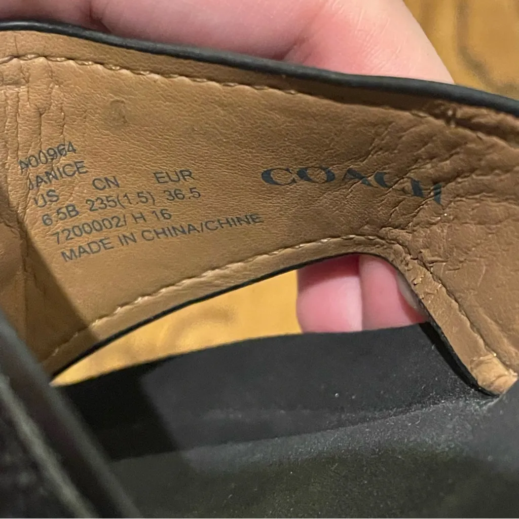 Coach Black Leather Platform Flip-Flops - Image 4