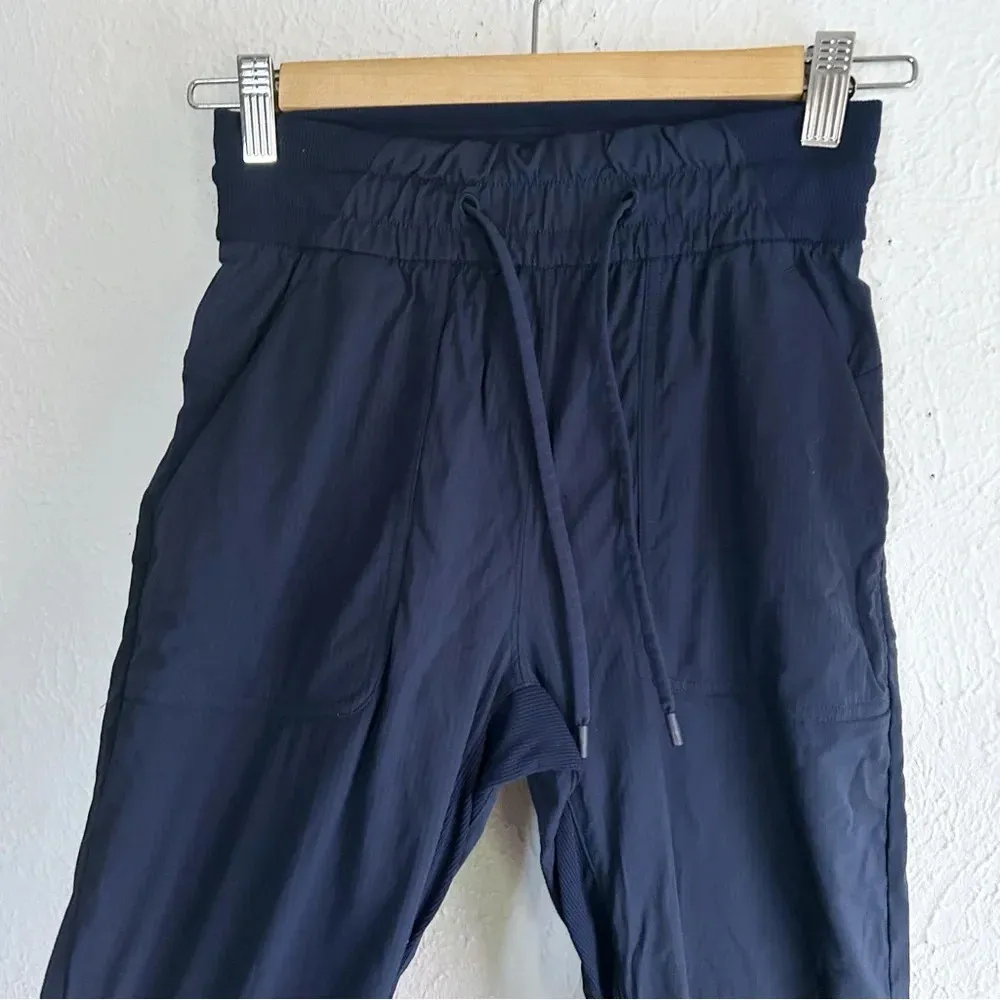 Lululemon Beyond the Studio Crop True Navy Sz 2 - Image 4