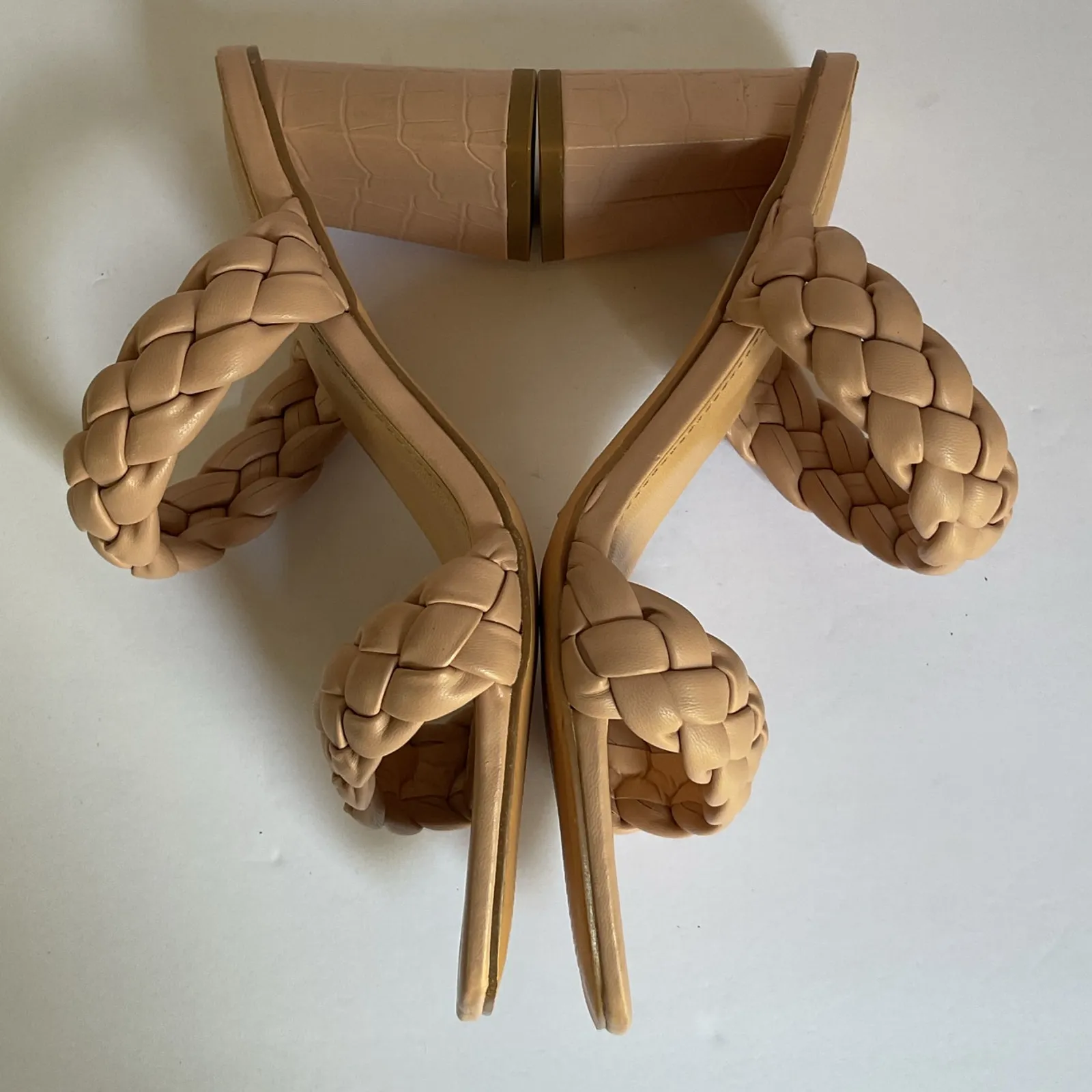 Wide Cushionaire Iris Braided Block Heel Sandals Nude Size 8W Square Toe - Image 8