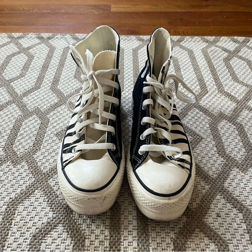 Converse custom chuck taylor all star lift platform canvas  black/ zebra - Image 10