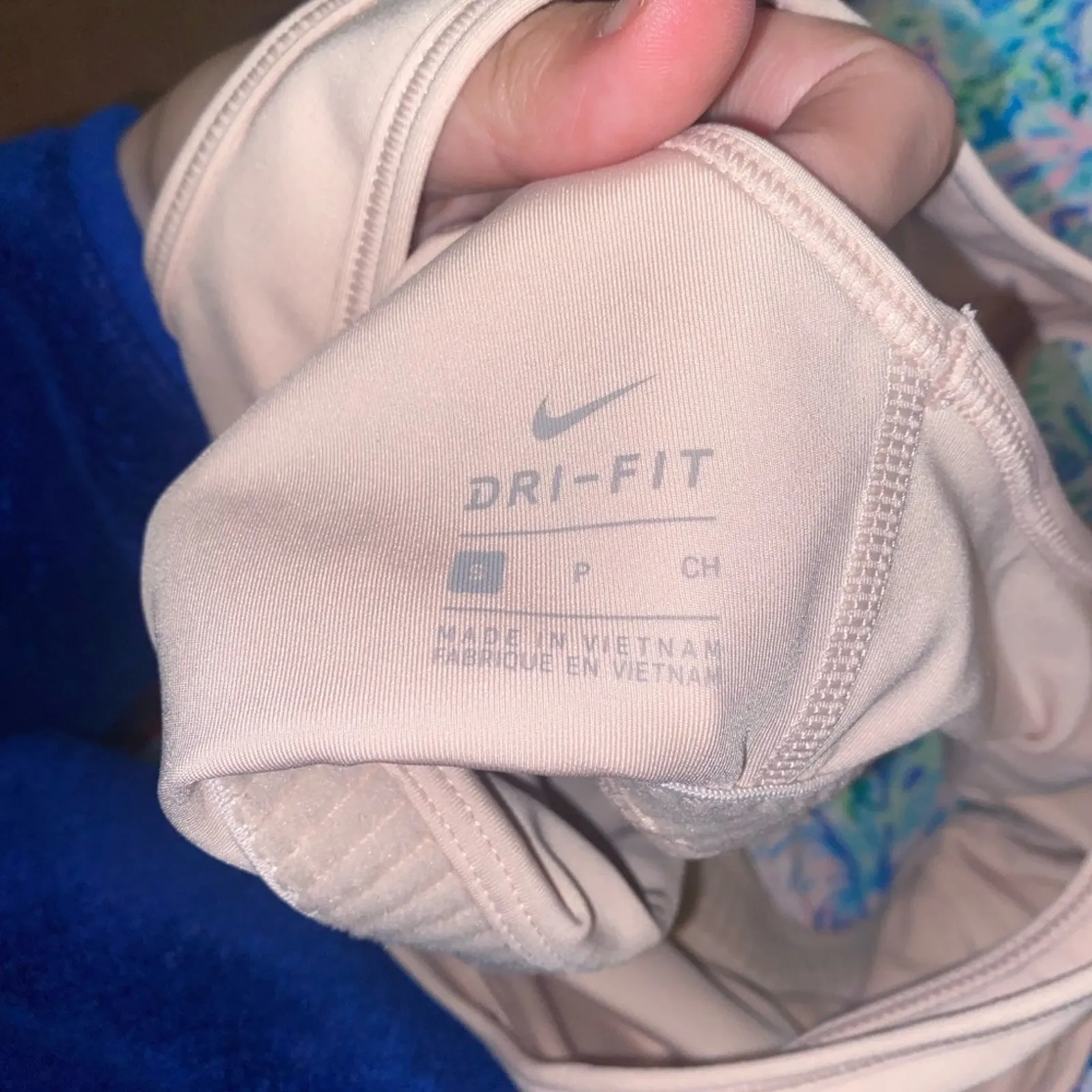 Nike Sports Bra Womens Small Dri Fit Center Swoosh Racer Back Top Scoop Neck - Image 4