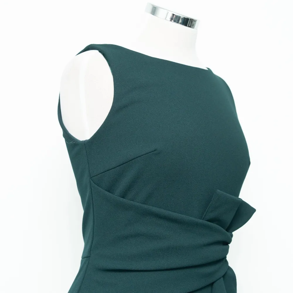 Betsy & Adam. Christine Scuba Crepe Ruffled Bow Gown. - Image 12