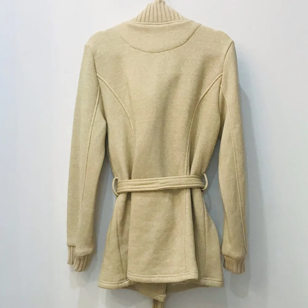 Target Off white Sweatshirt Jacket size Medium - Image 10