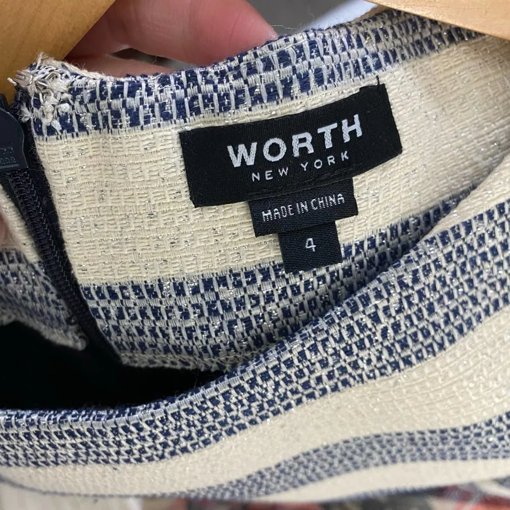 WORTH New York Sparkle Cream Tweed Striped Floral Lined Shift Dress - Image 3