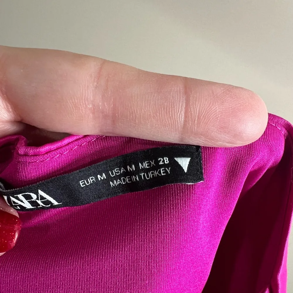 Zara satiny corset top size medium - Image 8