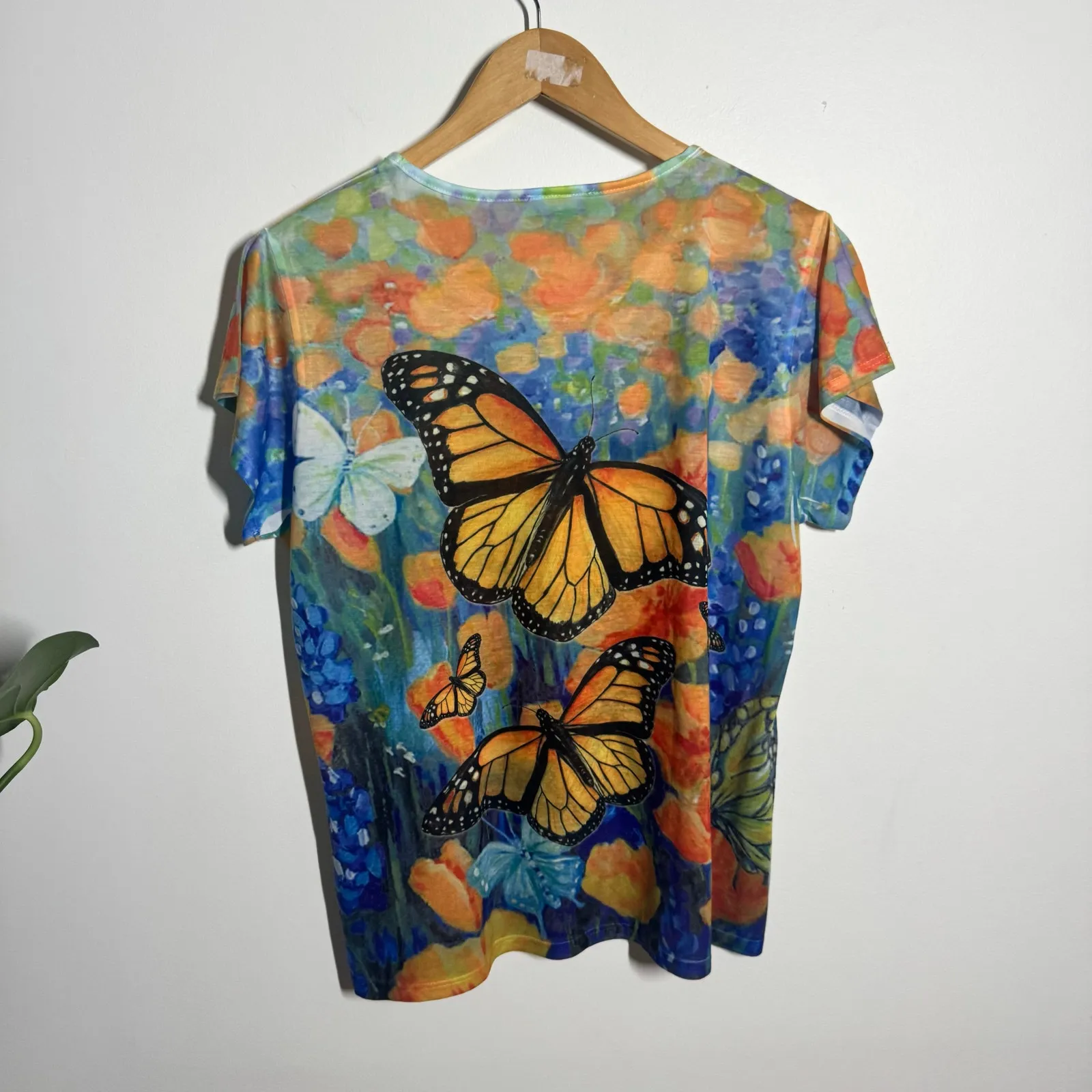 Y2K Butterfly Tshirt Women M North Carolina Zoo Fairy Cottage Novelty AOP Size M - Image 2
