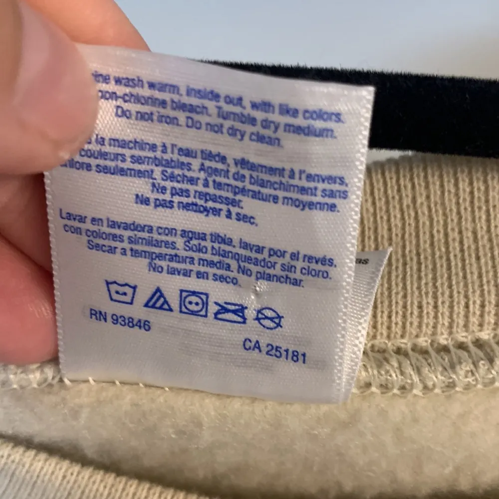 Gildan Tan Grizzly Bear Print Sweatshirt Size L - Image 5