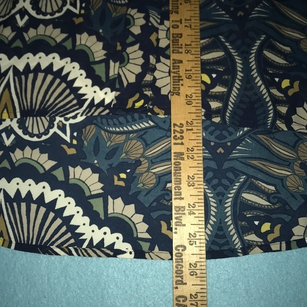 𝅺H&M long sleeve floral blouse hi low size L - Image 7