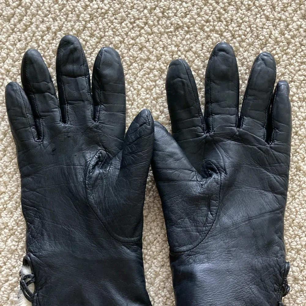 Vintage Lord & Taylor Genuine Leather Gloves Size 7.5 Fur Lining Soft Women EUC Black - Image 7