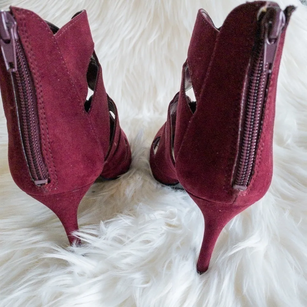 Nine West Fuschia Heels - Image 2