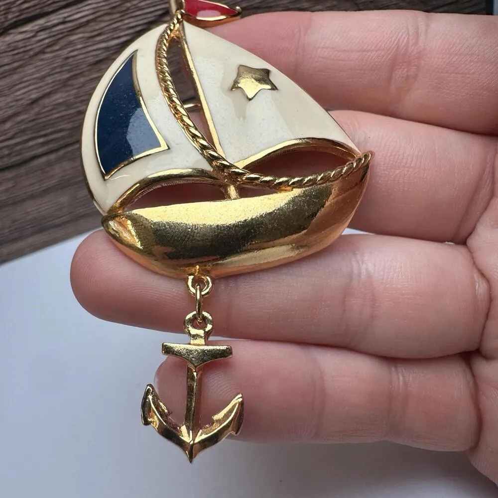 Avon Sailboat Ship Boat Nautical Brooch Pin Enamel & Gold Tone Signed - Image 9