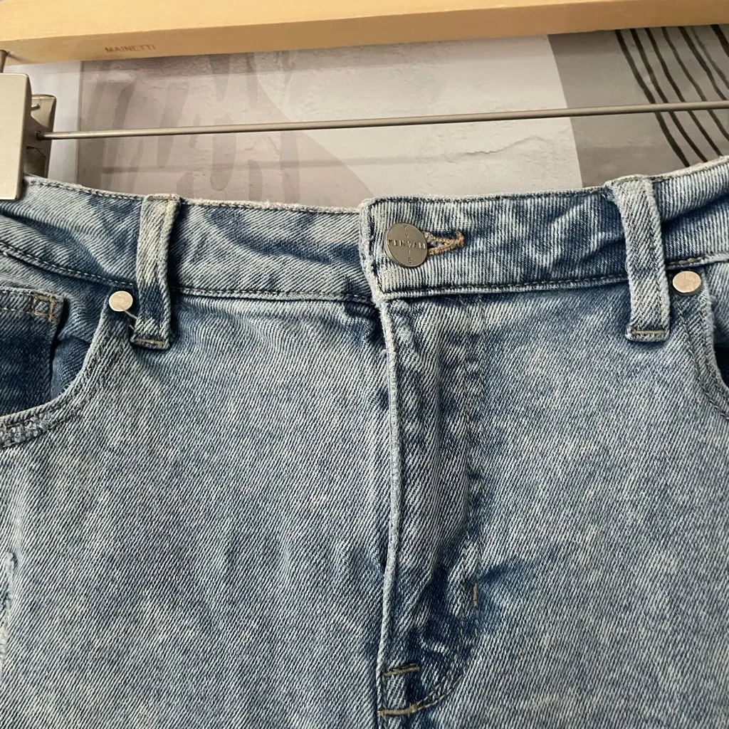 Straight leg jeans - Image 3