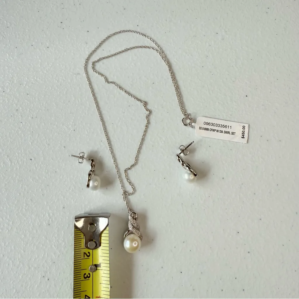 RH Macy’s & Co cultured fresh water Pearl Diamond silver Necklace Earring Set - Image 4