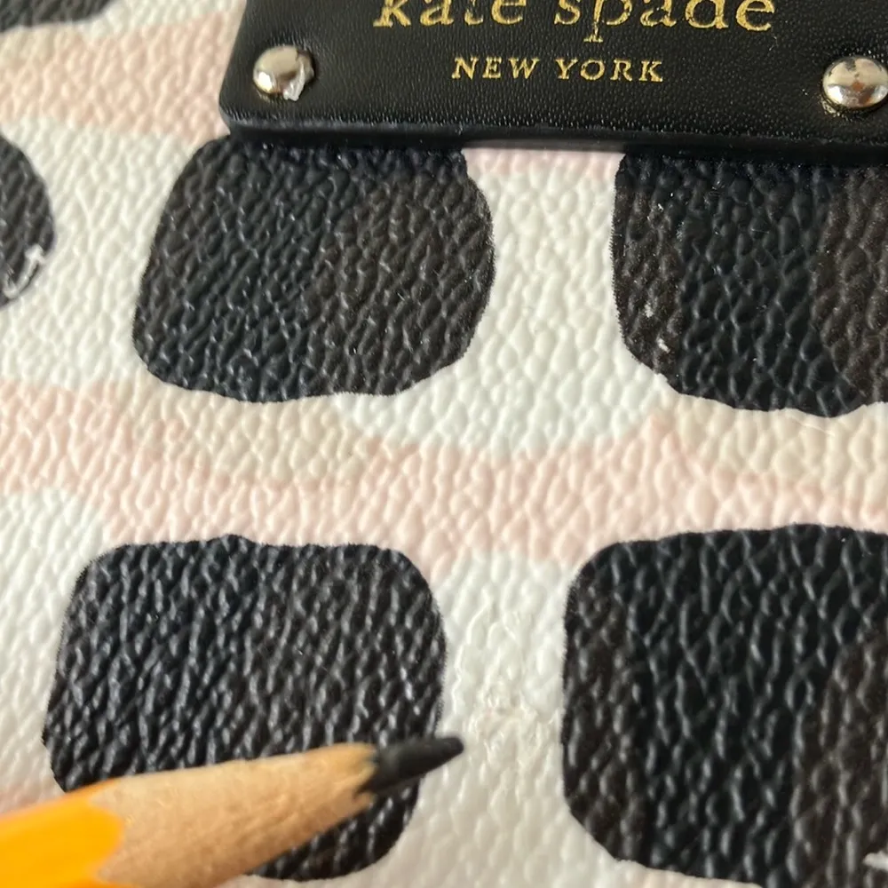 Kate Spade: Neda Grove Street Print- 12 card slot with ID area- Wallet - Image 16