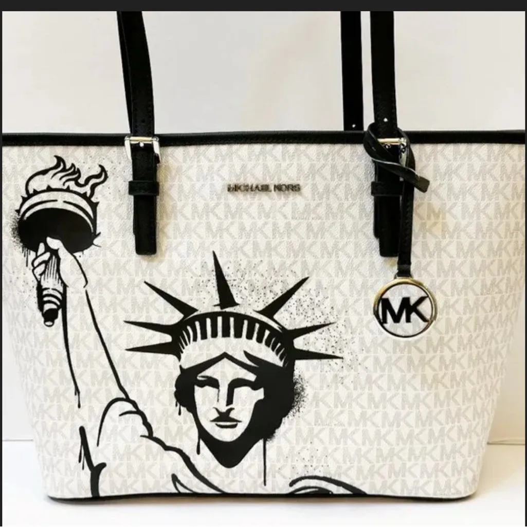 Michael Kors NYC Statue of Liberty MD Carryall Tote - Image 11