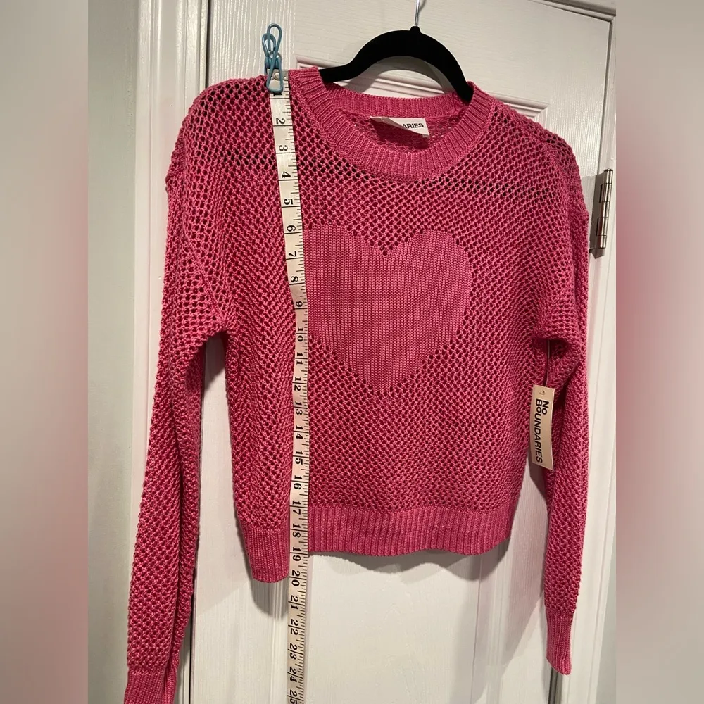 NWT No Boundaries Size XS Pink Mesh Long Sleeve Crew Neck Pullover Heart Sweater - Image 8