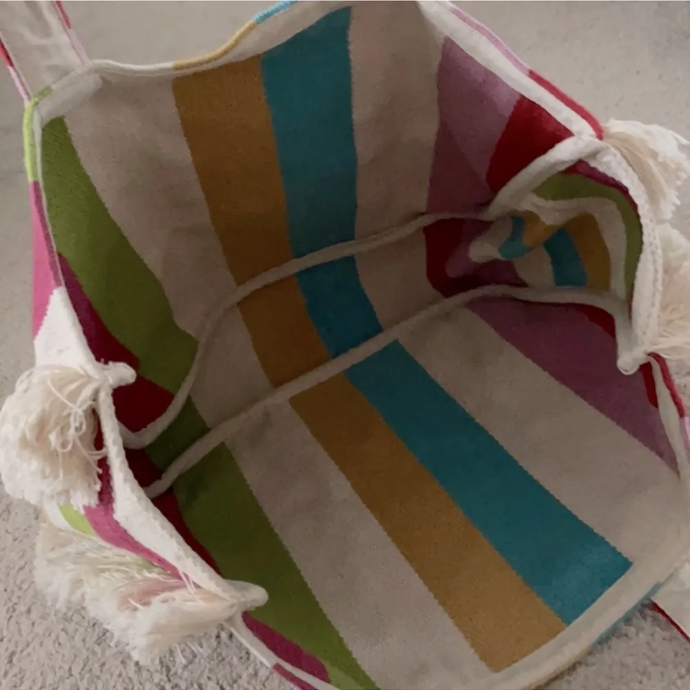 Striped Woven Beach Tote - Image 3