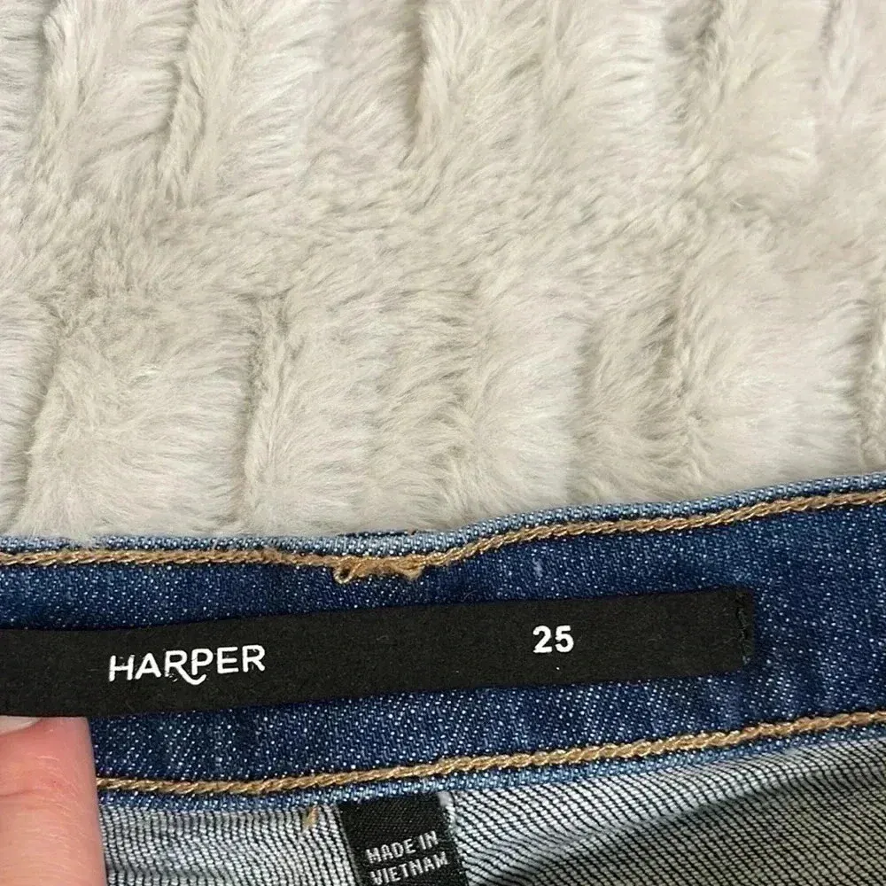 Harper 💛  Raw Hem Distressed Shorts - Image 2