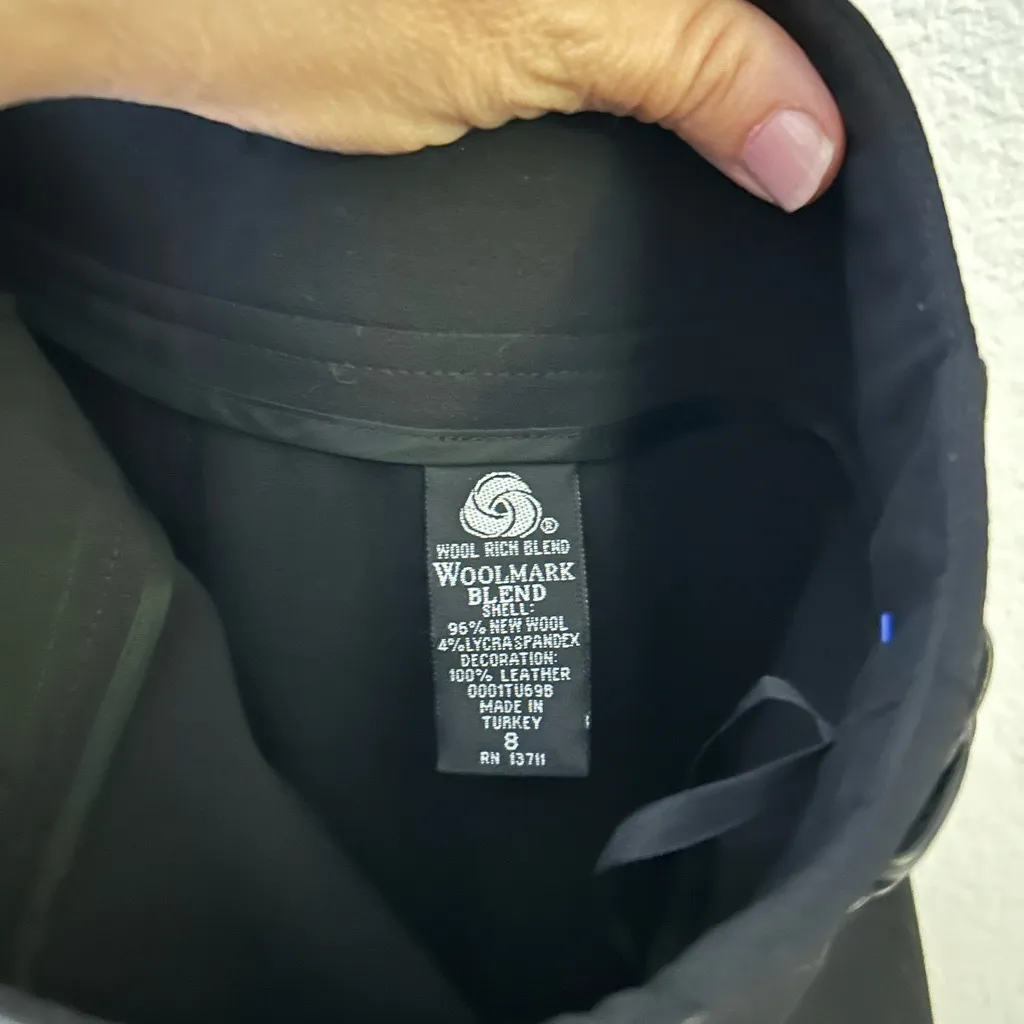 Lord & Taylor Elegant Black Women's Trousers Size 8 - Image 3