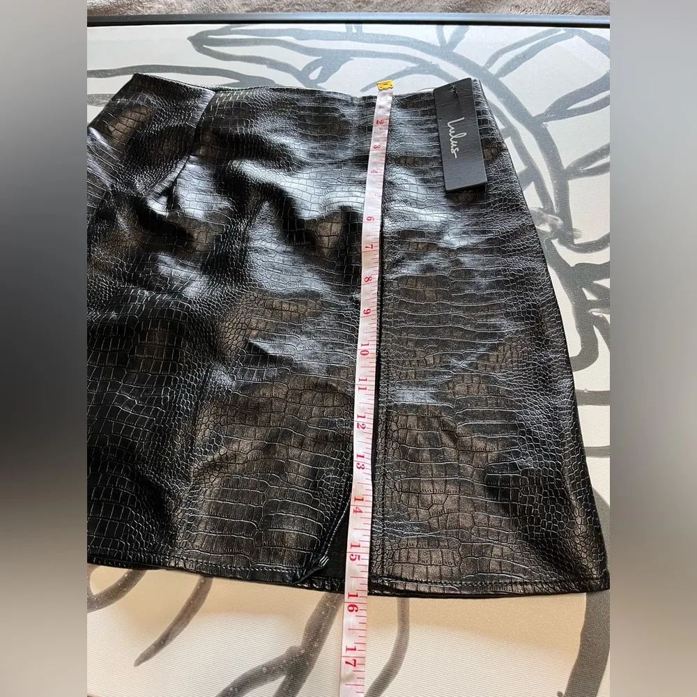 LULUS Faux Snakeskin Black Leather Pencil Mini Skirt Women’s Sz XS NWT - Image 8