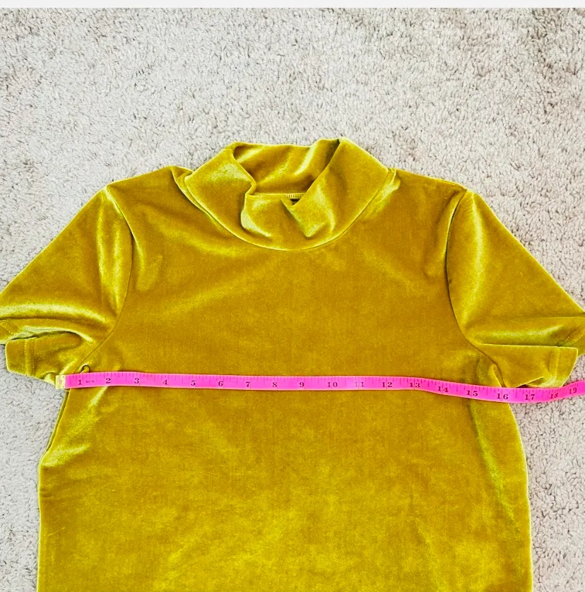 Velvet Short Sleeve Top | Size XS (mustard color) - Image 6