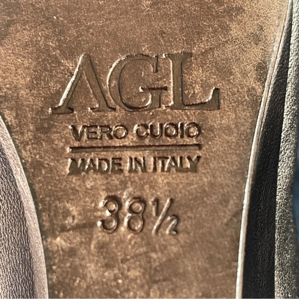 AGL Attilio Giusti Leombruni made in Italy metalic wedges with buckle Size 8.5 - Image 7