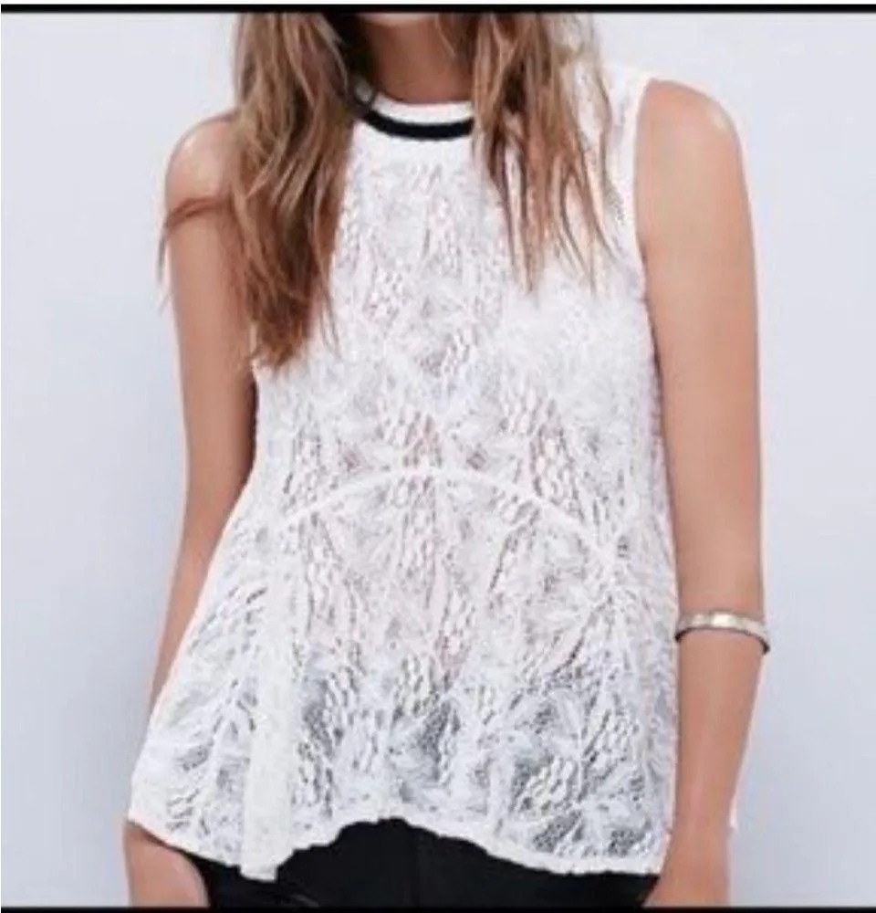 Free People Maisie Ivory Combo Top White Lace
Sleeveless Small - Image 2