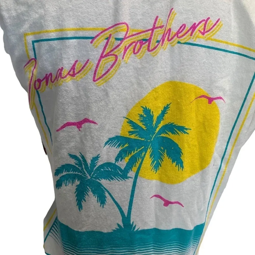 Jonas Brothers Limited edition “Concert long sleeve COOL tee” (Size = small men) - Image 5