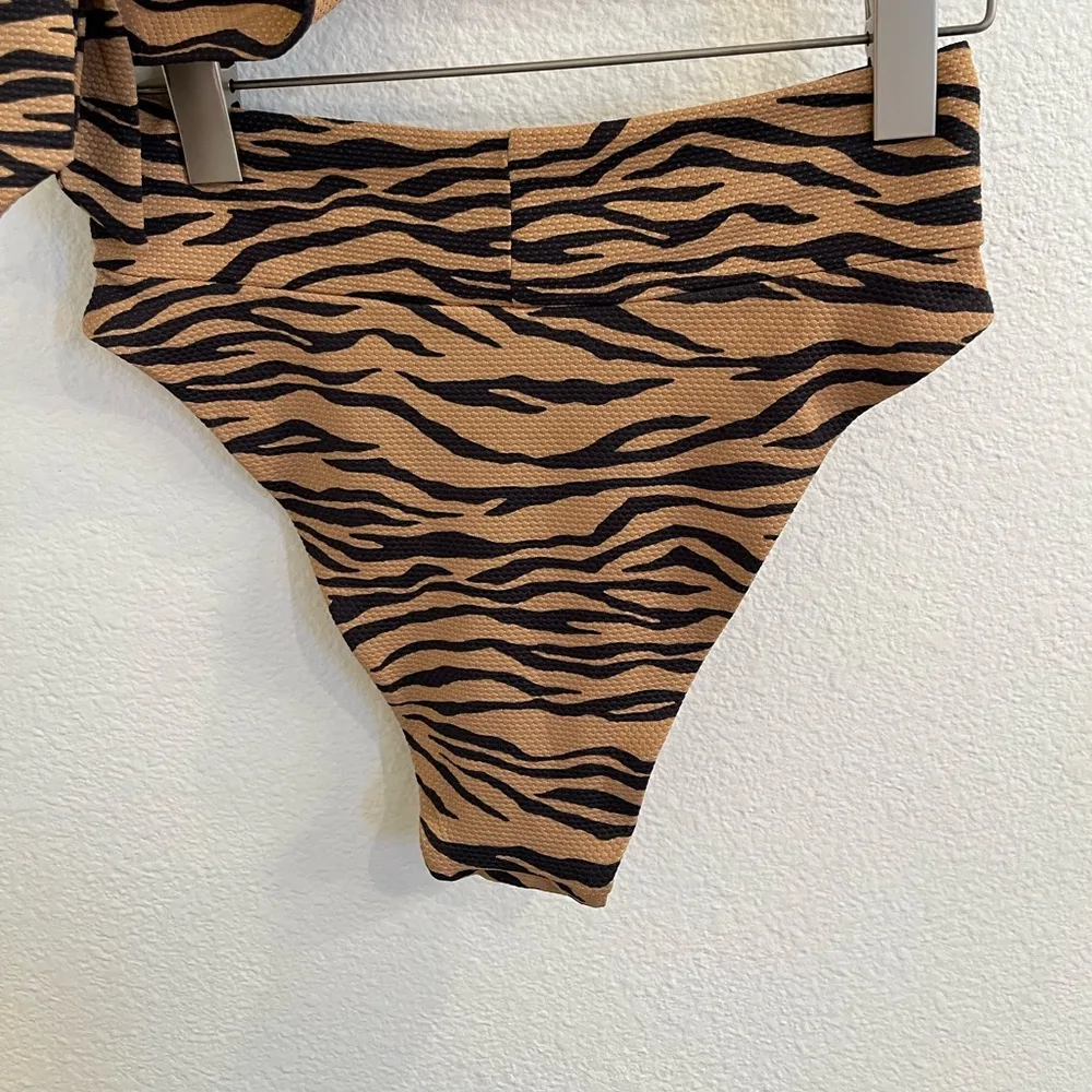 Aerie Pique Zebra print High Waisted Bikini Small/ Medium NEW - Image 5