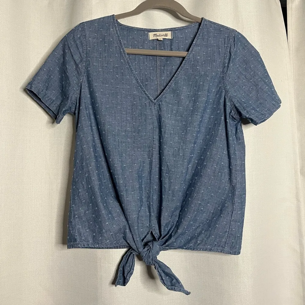 Madewell Chambray Eyelet V Neck Tie Top Small - Image 4