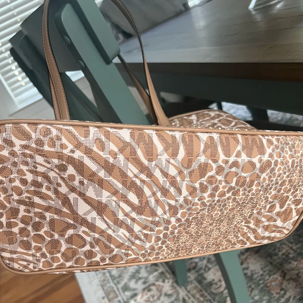 NWOT Michael Kors Brown and Cream Animal Print Tote - Image 12