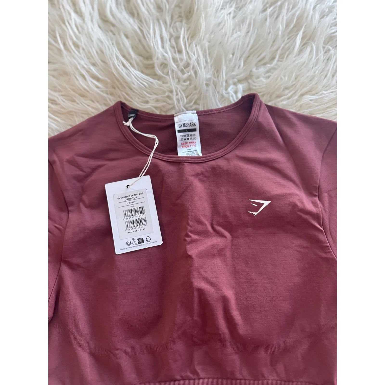 Gymshark Everyday Seamless Crop Top Burgundy Brown
Size Large - Image 4