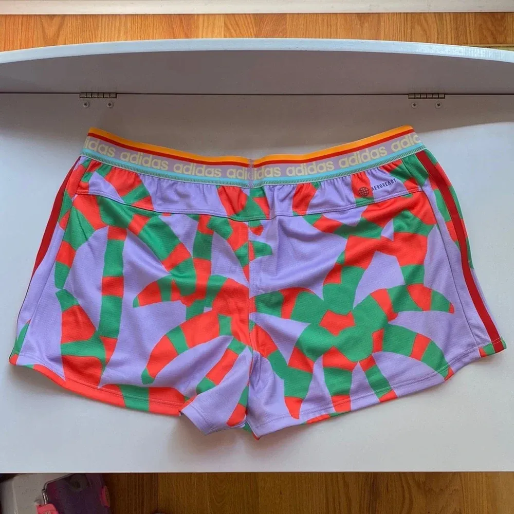 Farm Rio x Adidas Collab Pacer 3-Stripe Knit Shorts Bright Pattern Size Medium - Image 7