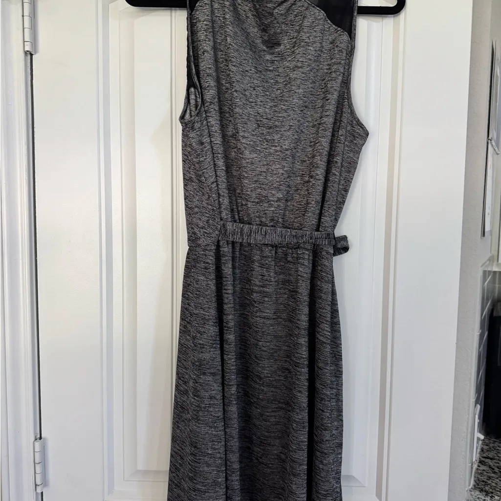 Athleta Charcoal Gray Tie Sleeveless Dress - Image 5