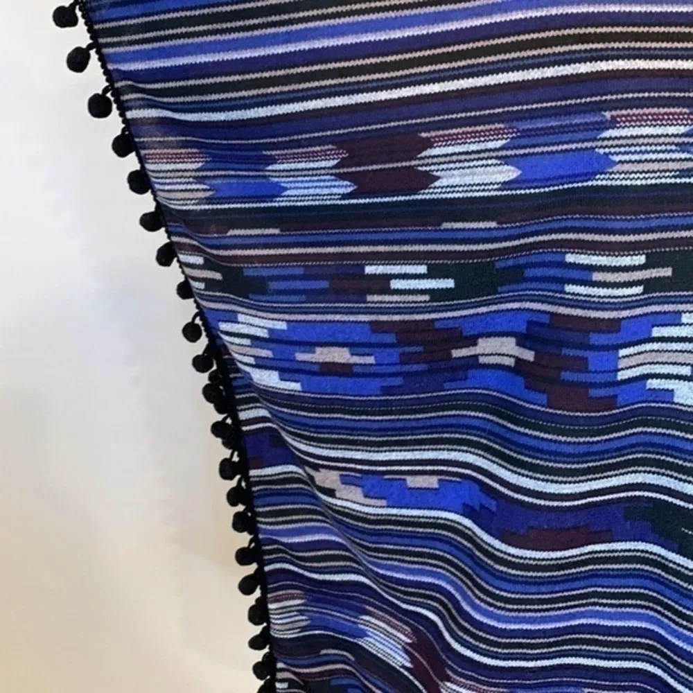 Rafi & Ro hooded poncho top pom pom detail Aztec southwest print S/M - Image 3