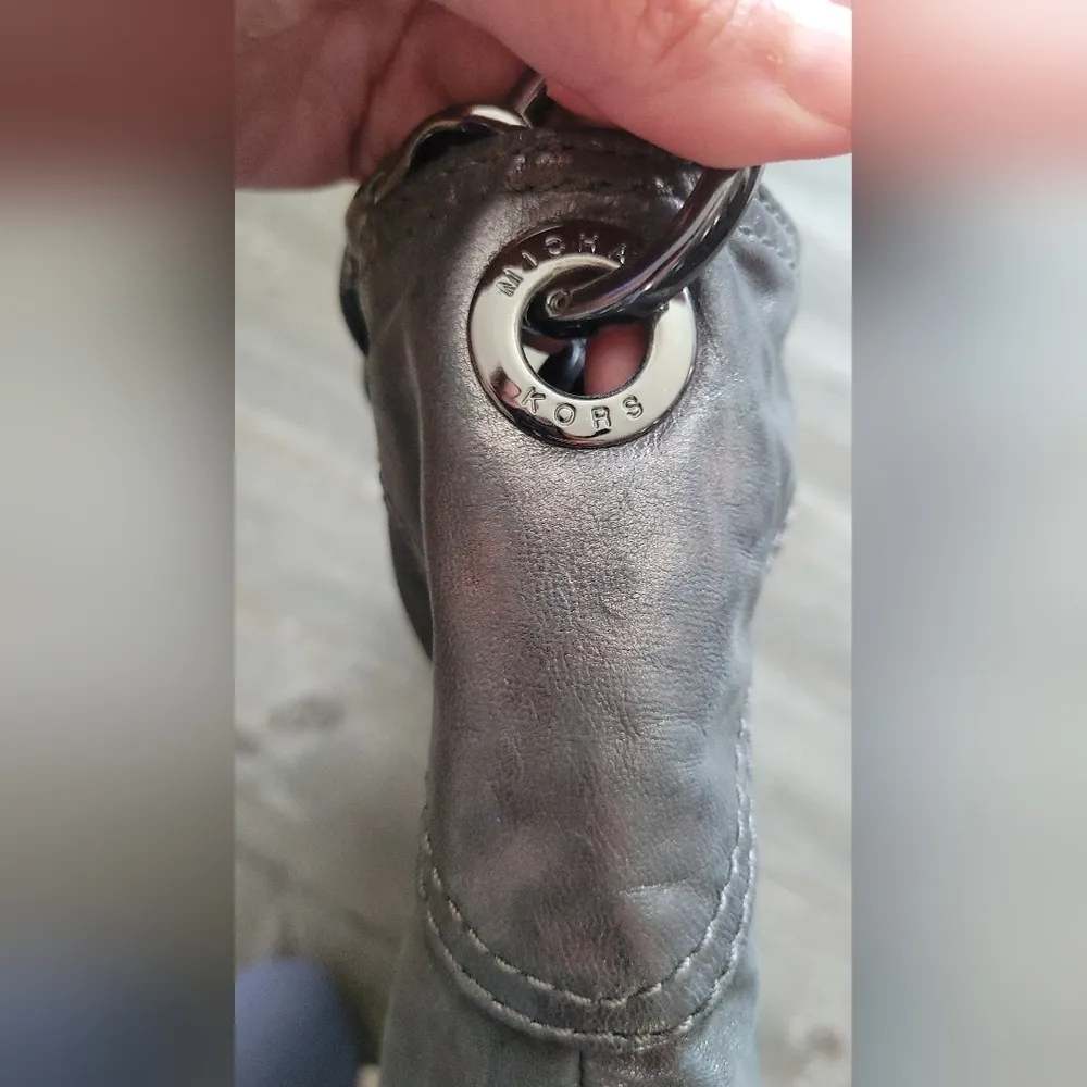 Michael Kors Collete Purse Gun Metal Metallic Shoulder Bag - Image 16