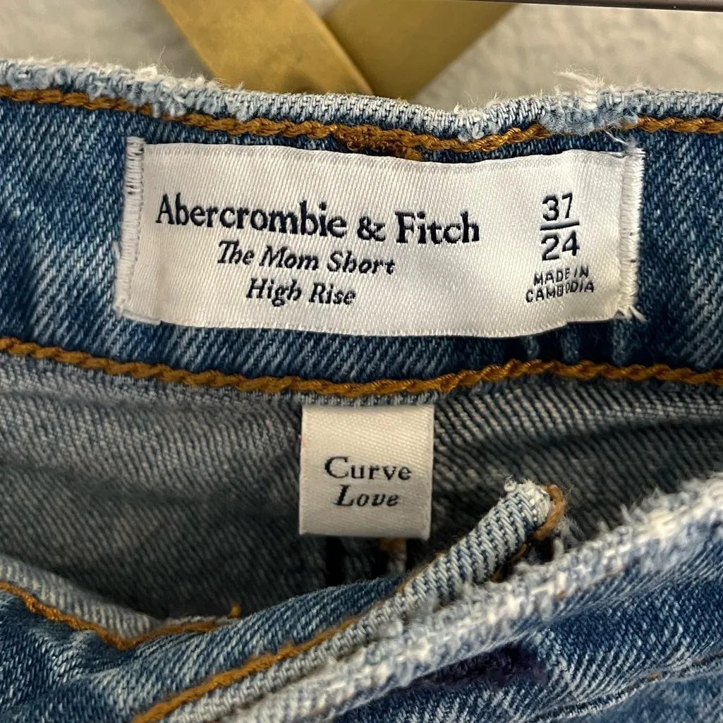 NWT Abercrombie & Fitch The Mom Shorts Curve Love 37 24 Raw Hem - Image 6