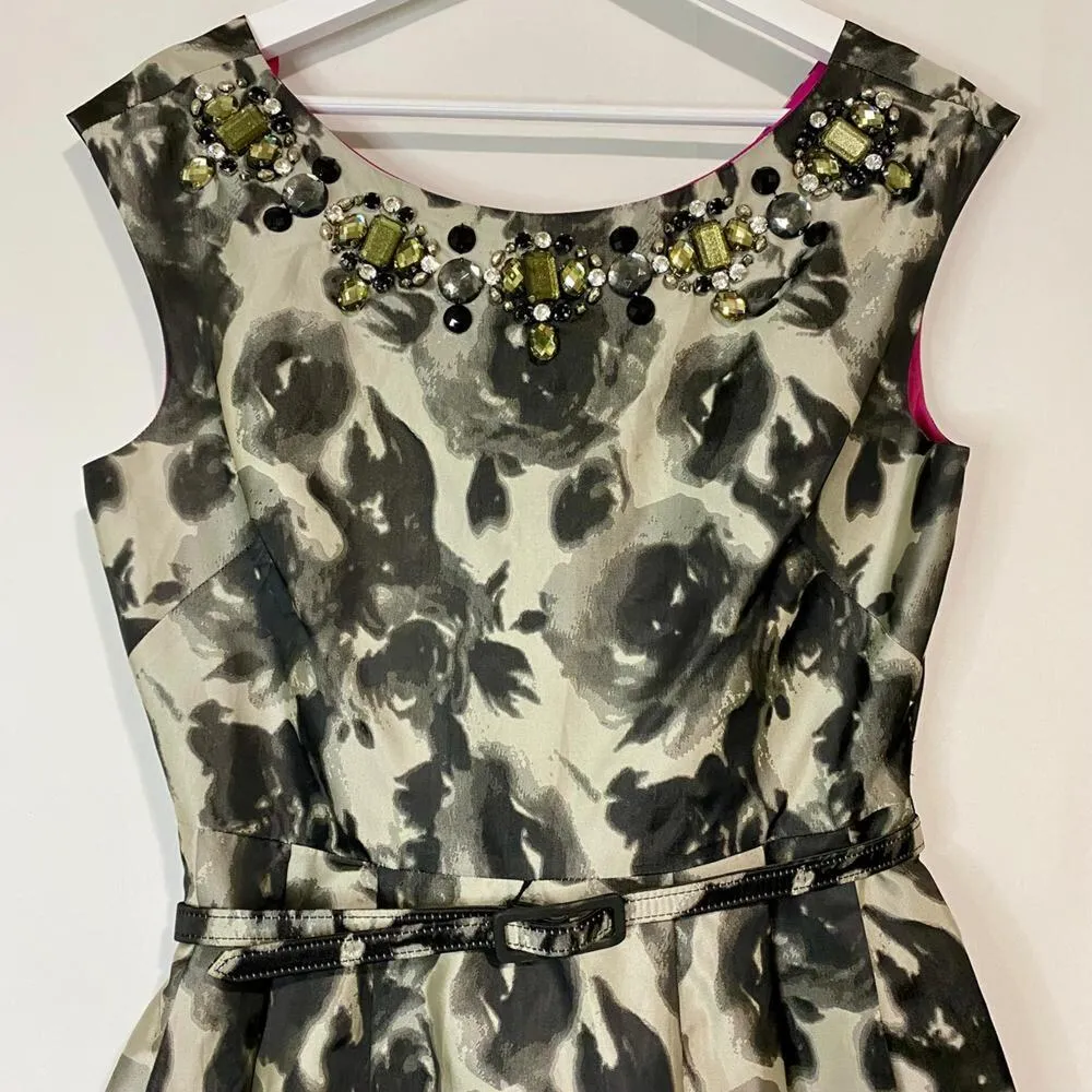 Eliza J. Women’s Cocktail Dress Pockets Floral Printed Gray Black Size 8 EUC - Image 2
