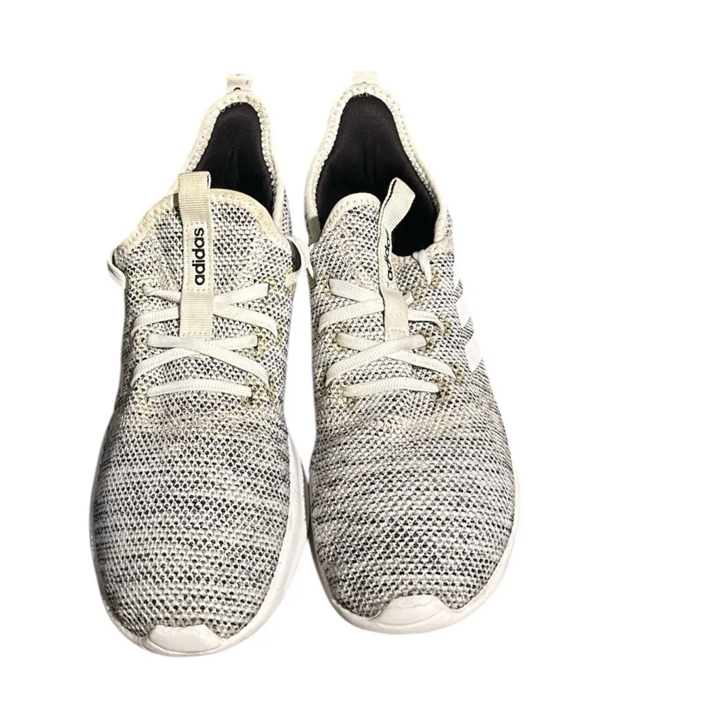 Adidas Cloudfoam Women's Sneaker's size  6.5 - Image 2