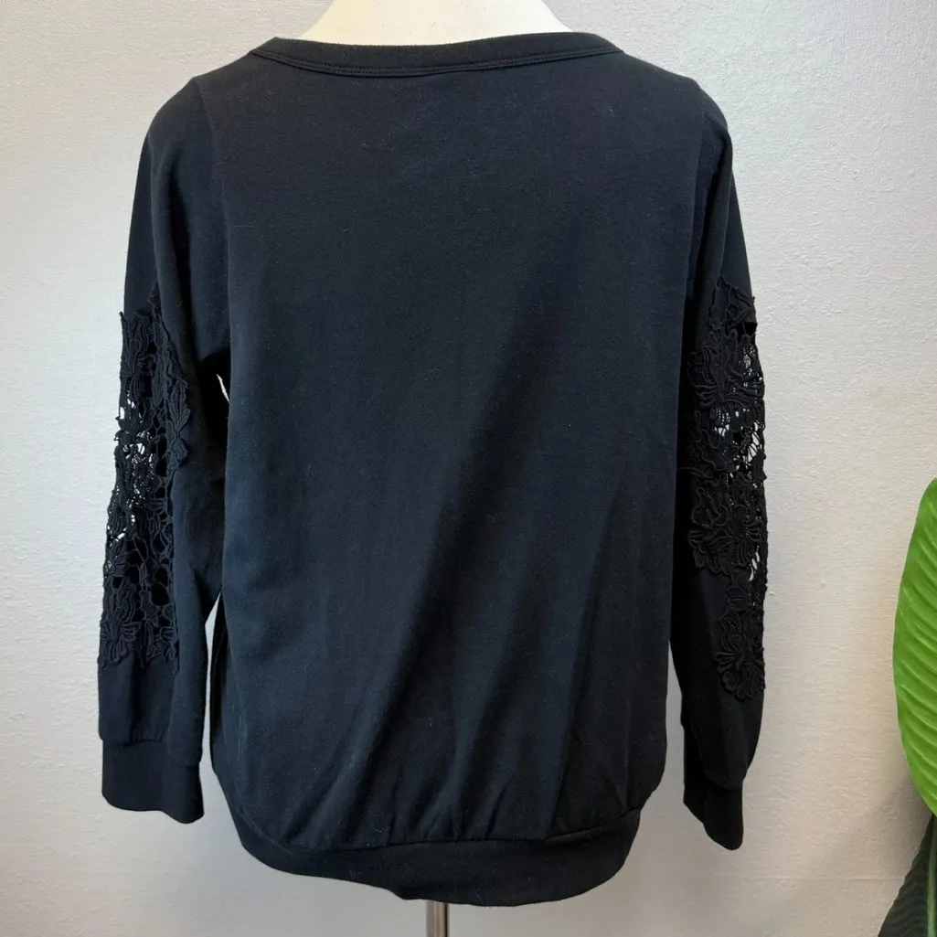 Torrid Black Cozy Fleece V-Neck Crochet Sweatshirt - Size 12/14 (0) - Image 5