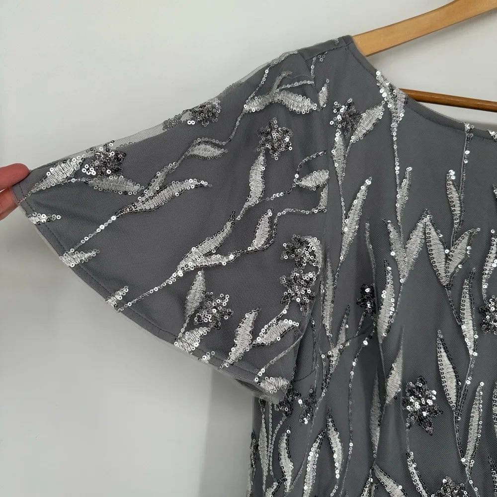 JS Collections Lyra Flutter Cocktail Dress size 10 Silver Grey Sequins Evening - Image 5