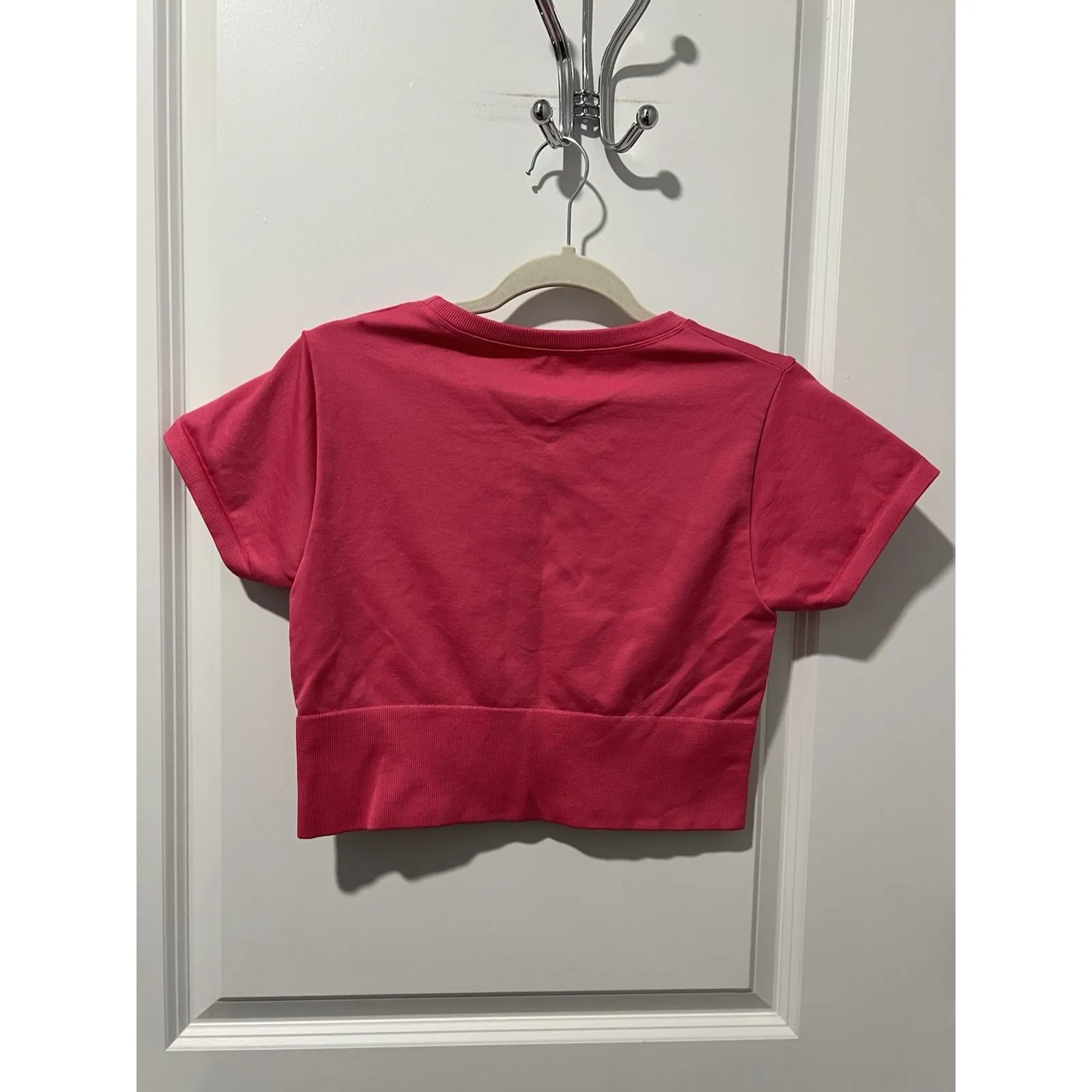 Aerie Offline Sidewalk Seamless Cropped‎ T-Shirt Pink Size Large - Image 2