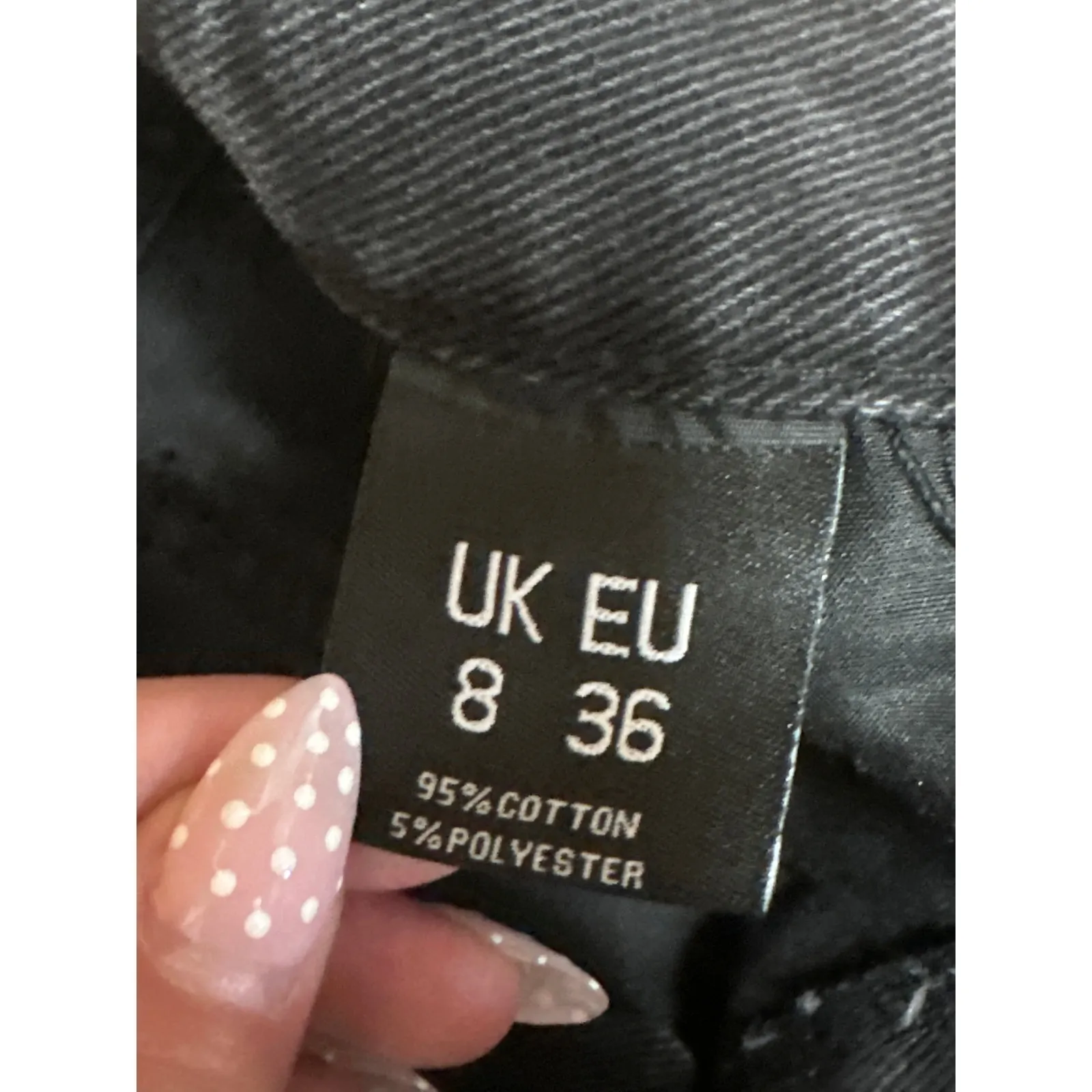 Momokrom women's Black Washed High Waisted Wide Leg Baggy Denim Jeans Size 6 - Image 5