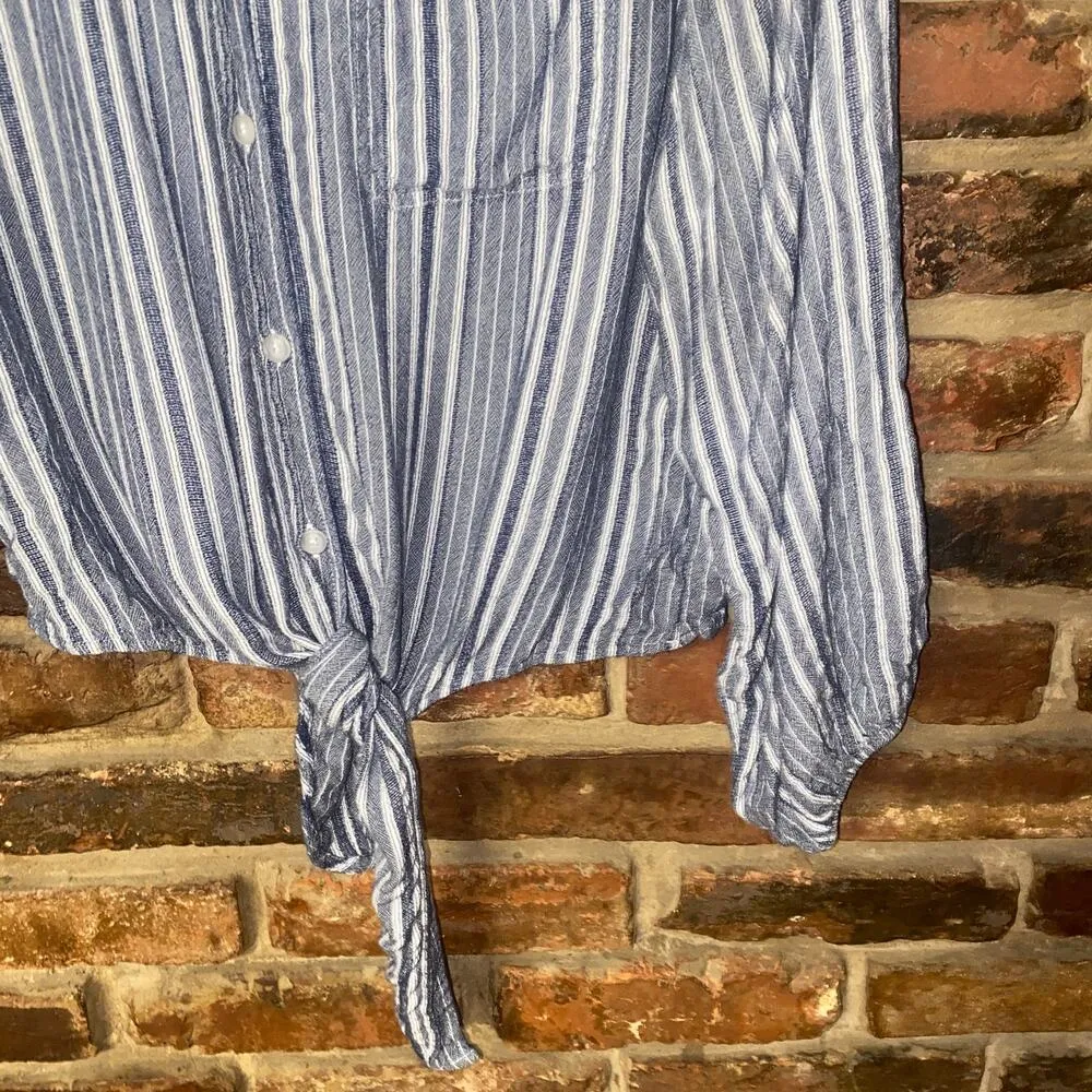 American Eagle Blue White Striped Tie Waist Long Sleeve Button Up Top Medium - Image 3