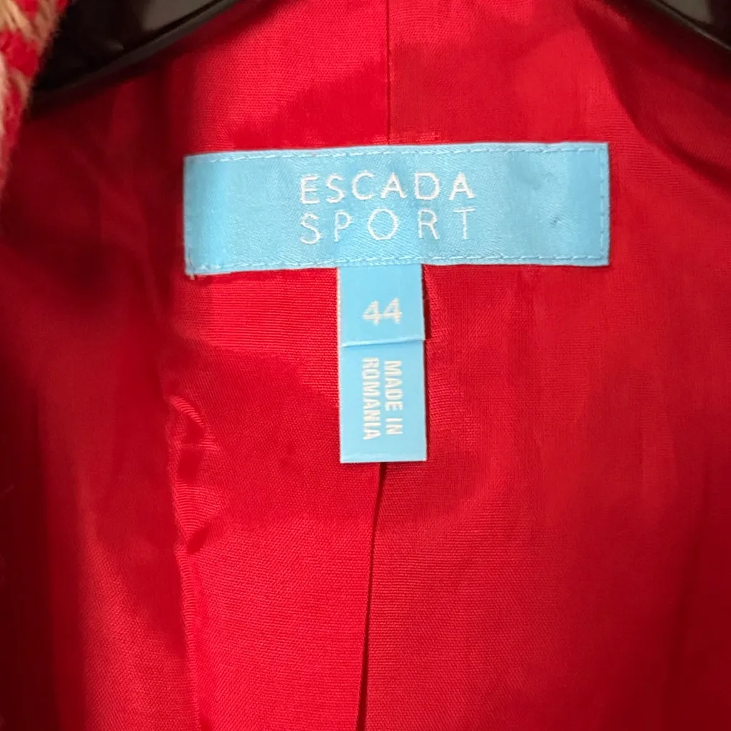 Escada Red and Black Patterned Blazer wool size 44 - Image 3