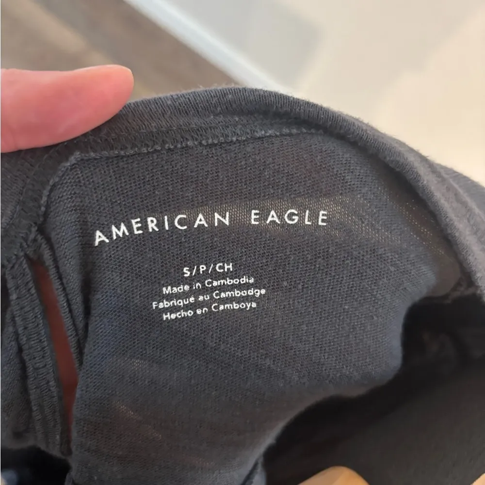 American Eagle Oversized Grey SS Shirt - Sz Small - Image 3