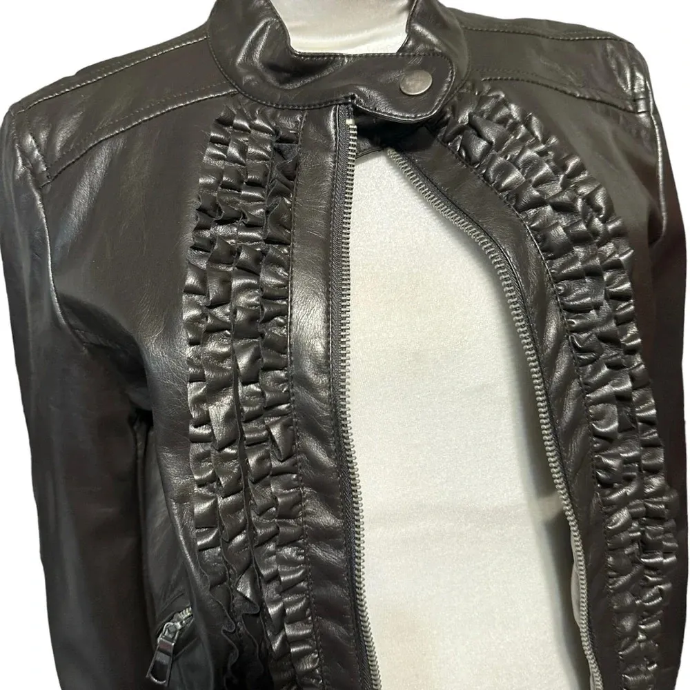 Rampage women's size small brown faux leather cropped moto jacket - Image 3