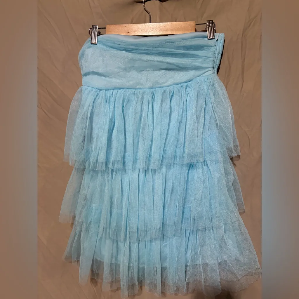 Fluffy light blue dress - Image 2