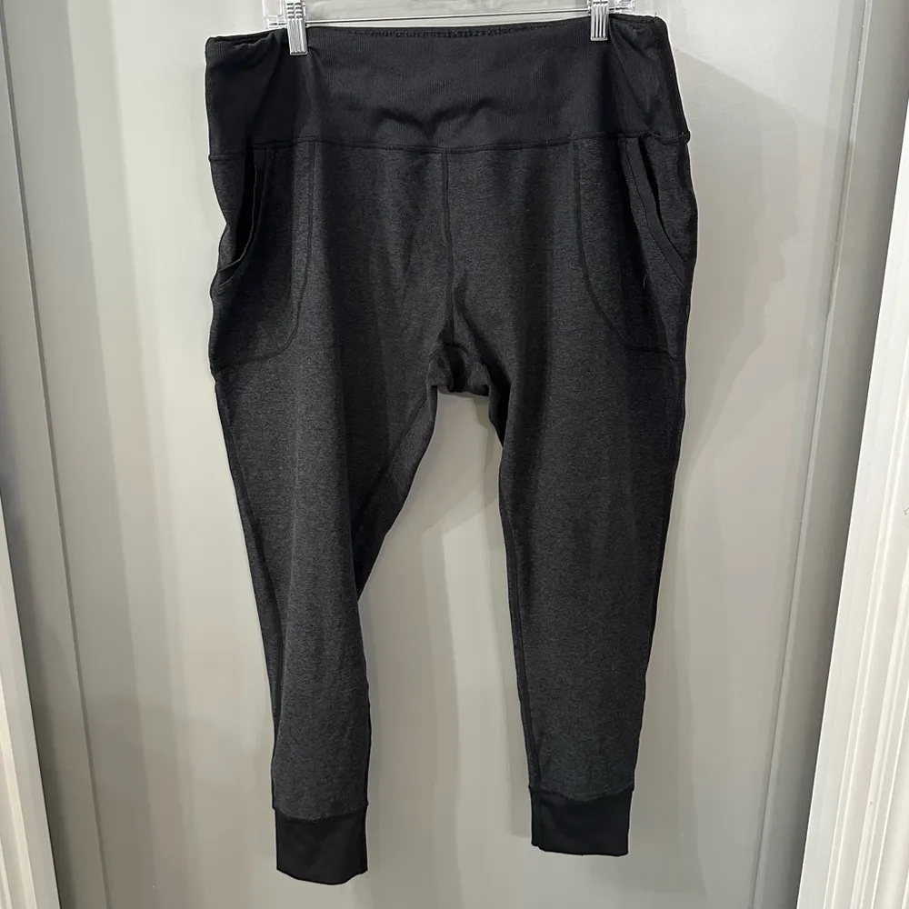 Zella Restore High Waist Soft Pocket Jogger Legginga Heather Grey Size 2X - Image 2